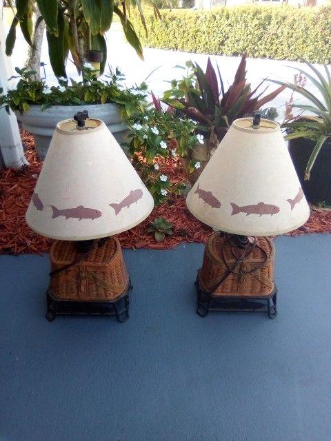 2 Old Fishing Basket Lamps For That Fisherman Or Fisherwomen In Your Life ! No Such Thing As A Bad Day Of Fishing $20 Each N Sold As A Pair