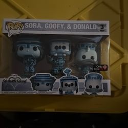 Funko Pop Kingdom Hearts Sora, Goofy, & Donald 3 Pack GameStop Exclusive NEW