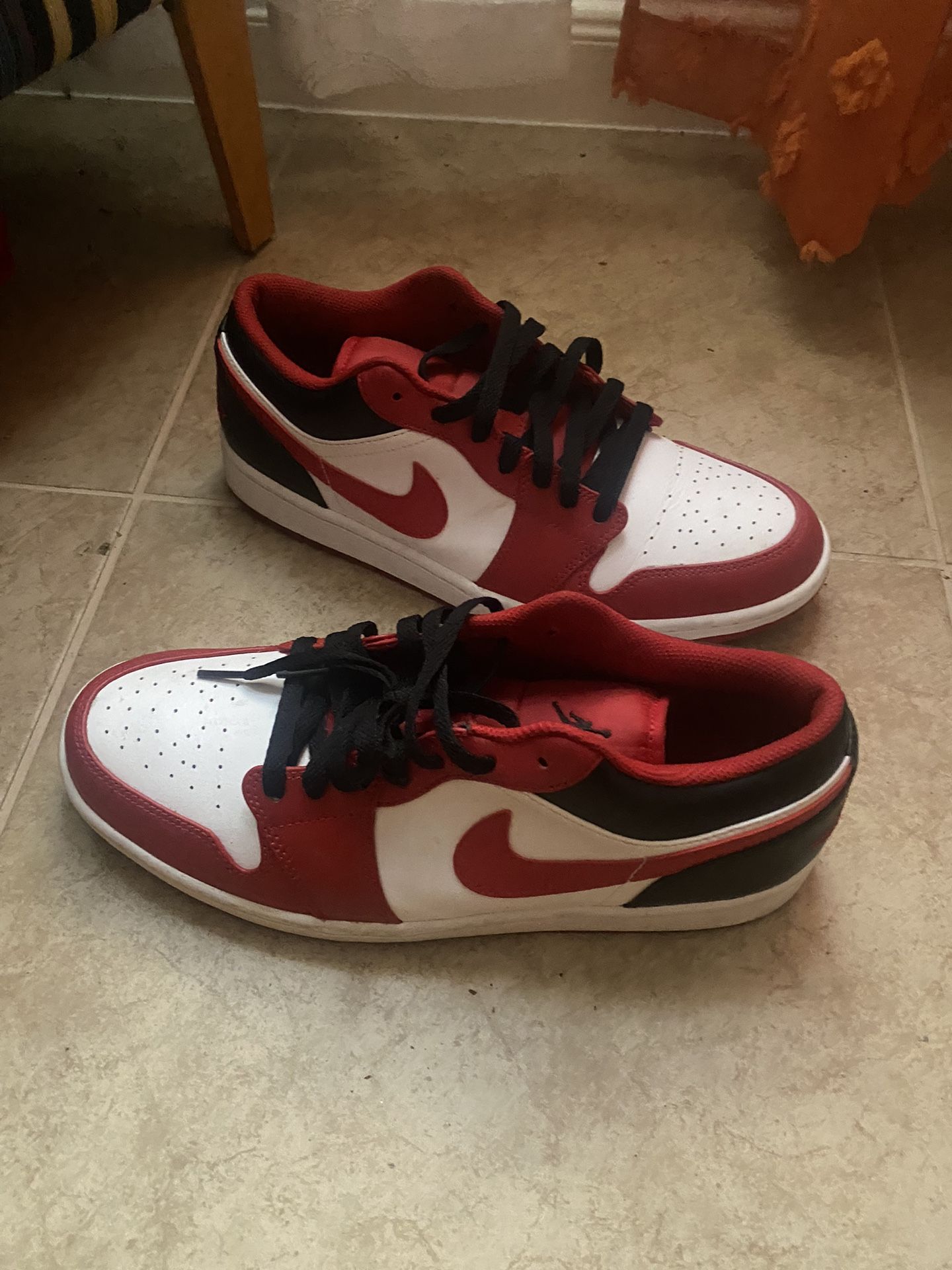 Retro Low Top 1’s Size 10.5