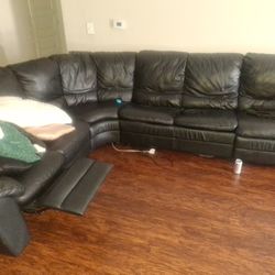 Sectional With End Recliners Come Get I Have To Move 