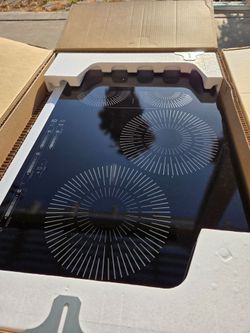 Frigidaire Gallery 30" Induction Cooktop GCCI3067AB - Open Box, Never Installed
