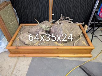 Used Large taxidermy floor base