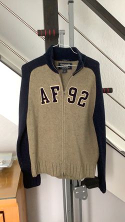 A&F  L Shirt