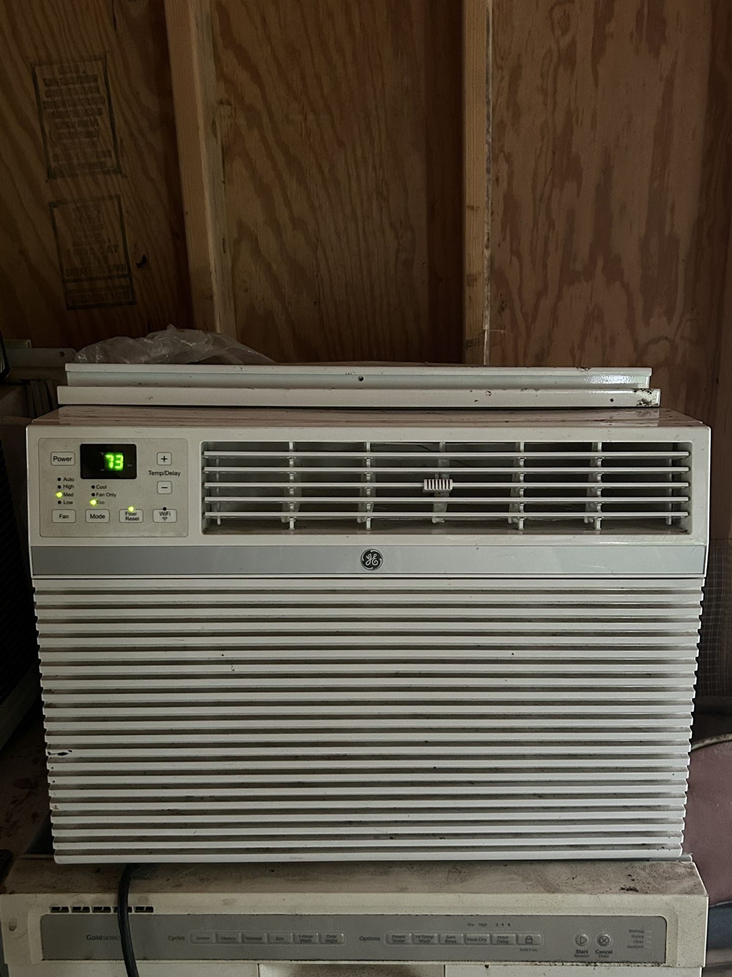 Window AC