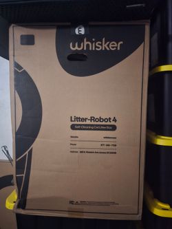 Litter-Robot 4 Self-Cleaning Cat Litter Box, LitterHopper Bundle (Black)