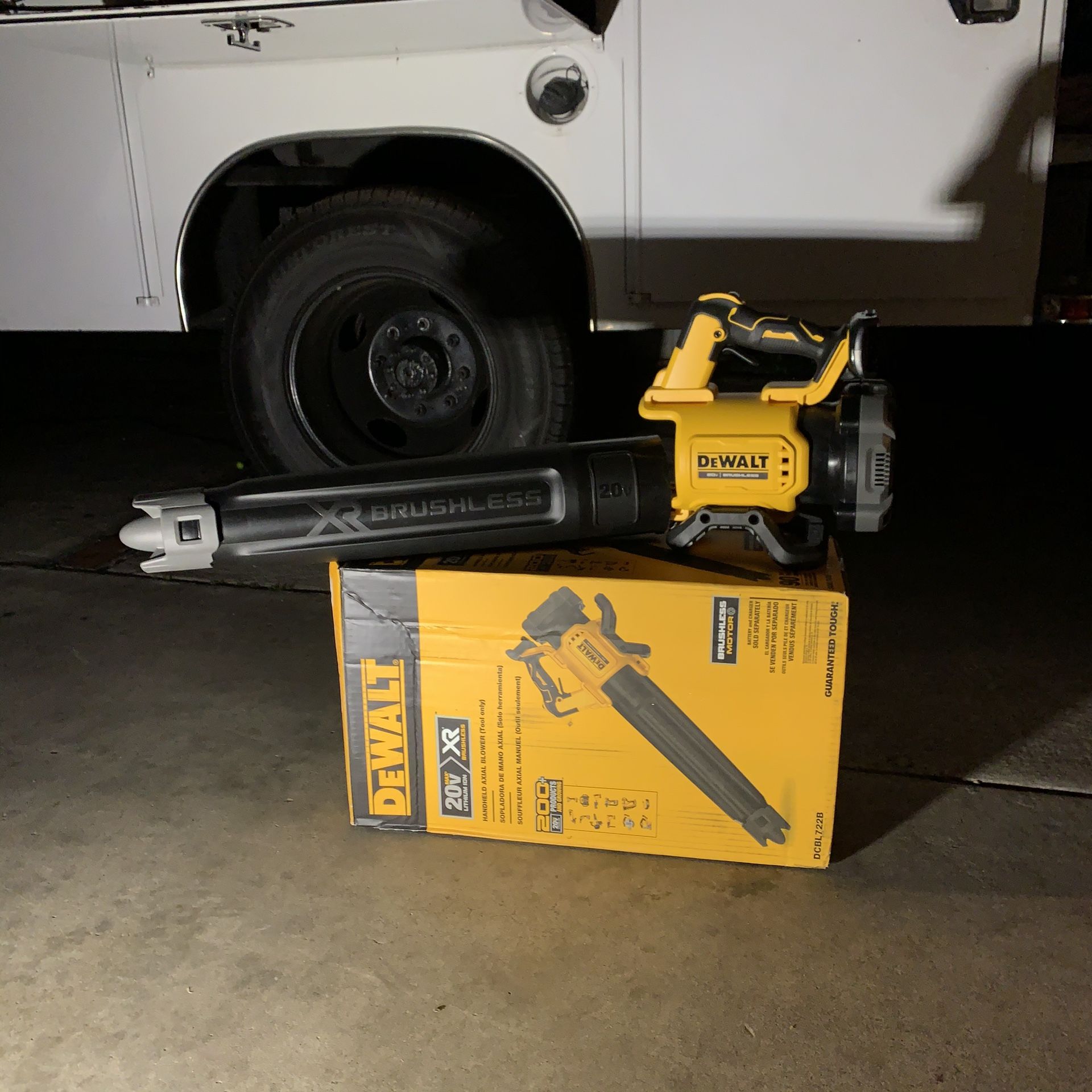 DEWALT DCBL722B 20V MAX XR Lithium-Ion Brushless Handheld Cordless Blower (Tool Only)