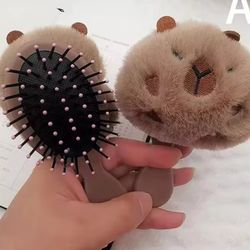 Capybara Brush