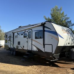 2013 Sandsport 300fsg Toyhauler 
