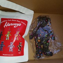 Harveys Keychain Mystery 