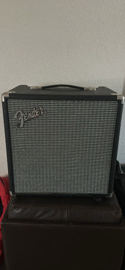 Fender Rumble 25 Bass Amp – Works Great – $80 OBO