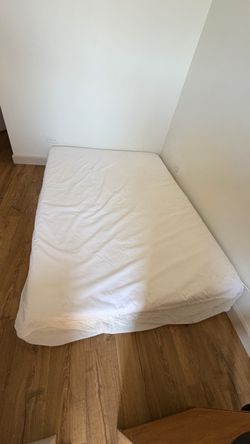 Full size Bed frame + mattress
