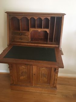 Antique Lovers Writing Desk