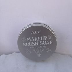 Amuse Makeup Brush Soap With Cleaning Pad