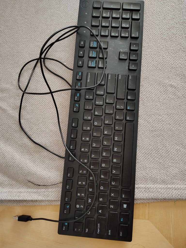 Keyboard With Wire