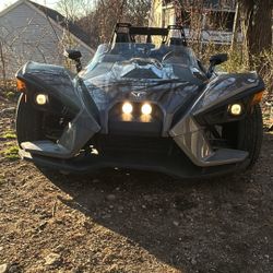 Polaris slingshot