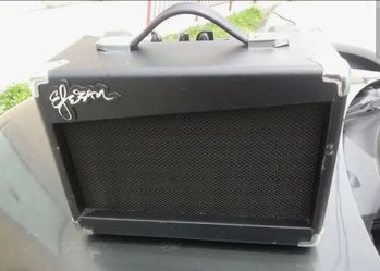 Esteban G-10 Protable Eletric Guitar Amp