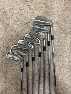 Titleist 735 CM Irons 3-9i stiff