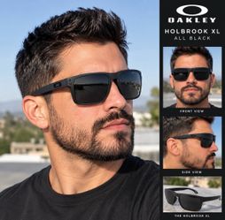 Oakley Holbrook XL sunglasses new in box