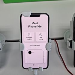 iPhone 16e