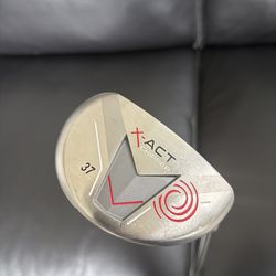 ODYSSEY GOLF X-ACT CHIPPER 37 DEGREE 35.5” GREAT GAME IMPROVEMENT CLUB MAKES CHIPPING EASY ⛳️