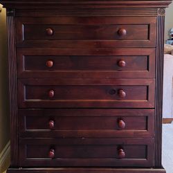 5 Drawer Wood Dresser