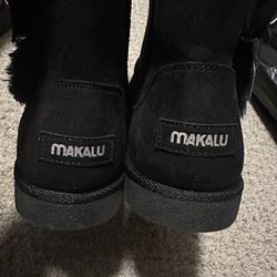 Makalu Black Boots 