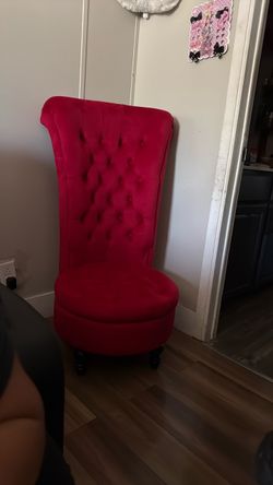 Royal chair