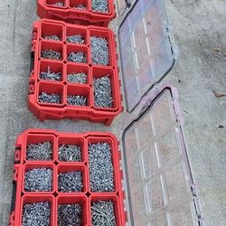 Milwaukee
PACKOUT 11-Compartment Impact Resistant Portable Small Parts Organizer