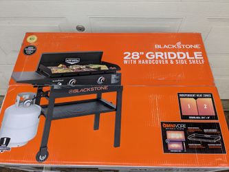 Brand New Blackstone 28" Dual Burner Griddle - BBQ
