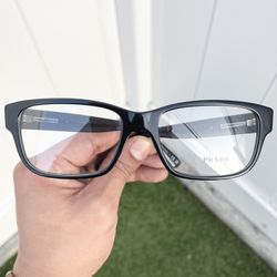 Brand New Designer 18Z Without Tags 