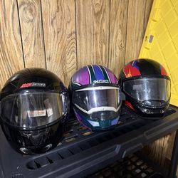 Snowmobile helmets