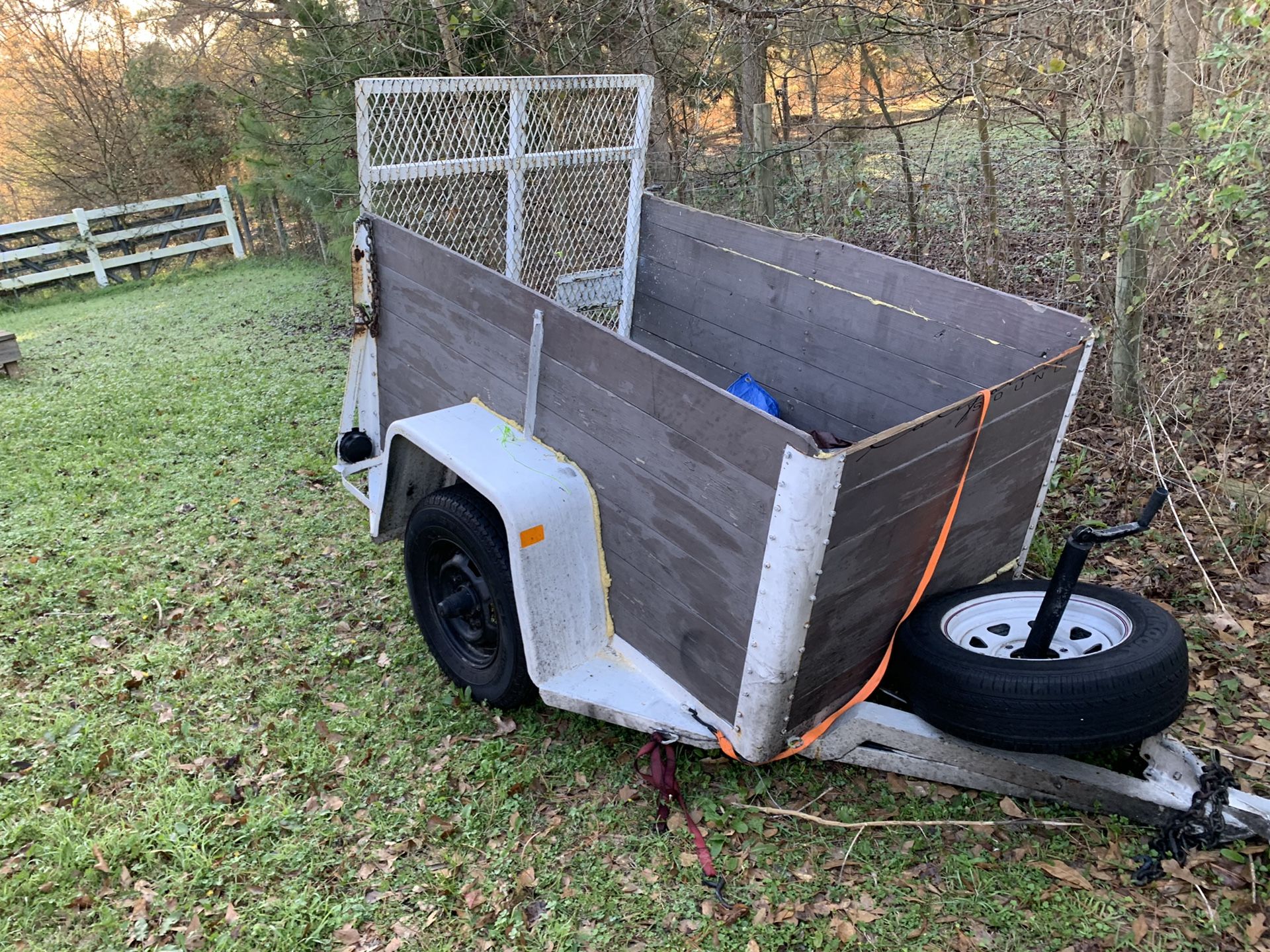 Utility trailer