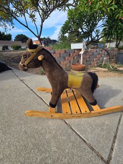 Rocking Horse by Melissa and Doug