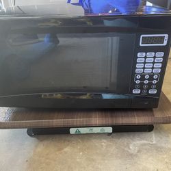Microwave Like New!