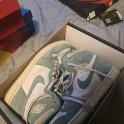 Jordan 1 High "Turbo Green"