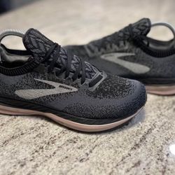 Brooks Womens Bedlam 'Black Grey' Running Shoes (SIZE 9)