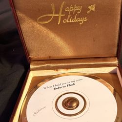 Holiday Vintage CD Roberta Flack “When I Hold You In My Arms”