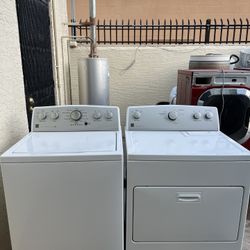 Set Kenmore washer and a gas dryer good work and condition