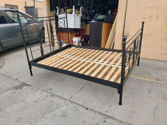 IKEA METAL QUEEN SIZE BED FRAME
