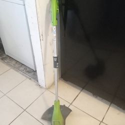 Very Nice Works Excellent Greenworks Electric Weed Wacker For Sale In Pine Hills