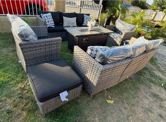 Patio furniture set outdoor new in the box