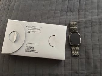 Apple Watch Ultra 3 (GPS+LTE) 49MM Titanium Case Natural Titanium Milanese Loop