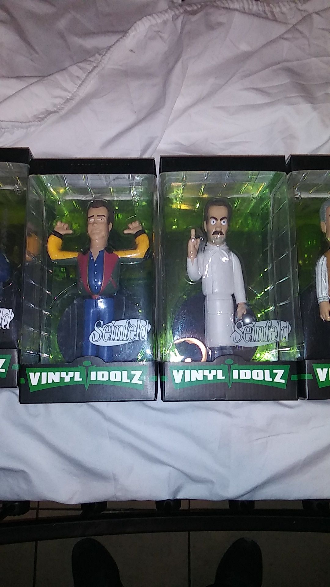 Seinfeld Vinyl Idolz Action Figure Collectible Soup Nazi,Newman,Puddy,Peterman