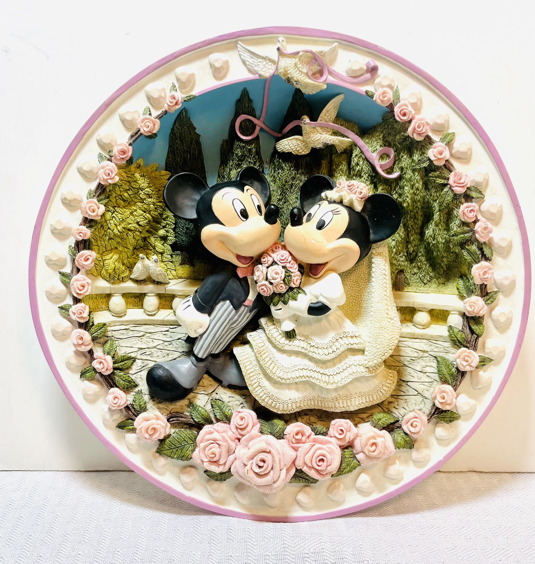 Walt Disney Mickey Minnie Mouse Bridal Wedding Plate 3-D By Ian Macgregor Fraser