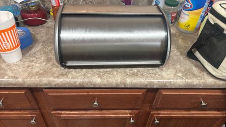 Bread holder