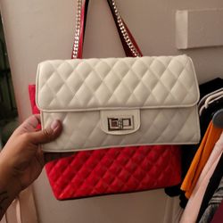 White 🤍 Purse