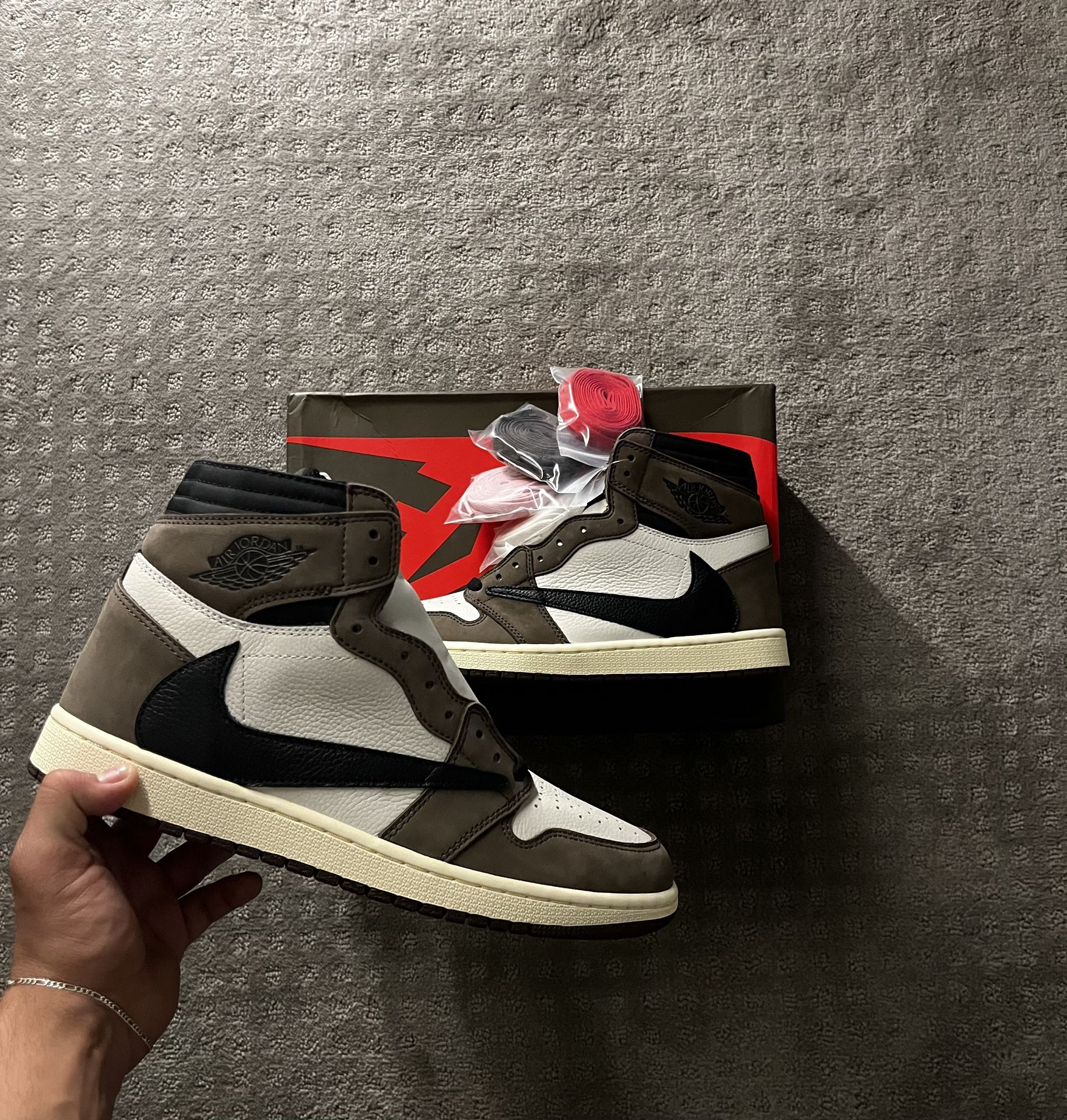 JORDAN 1 HIGH OG TS SP, DARK MOCHA