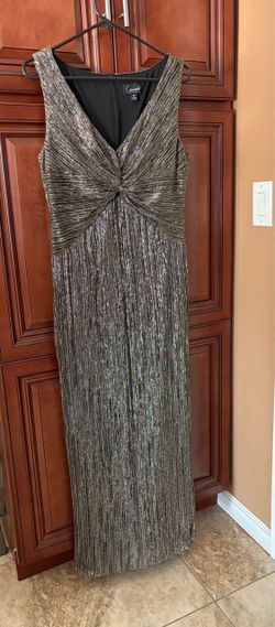 Formal dress - Size 8
