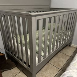 Lightly Used Crib 