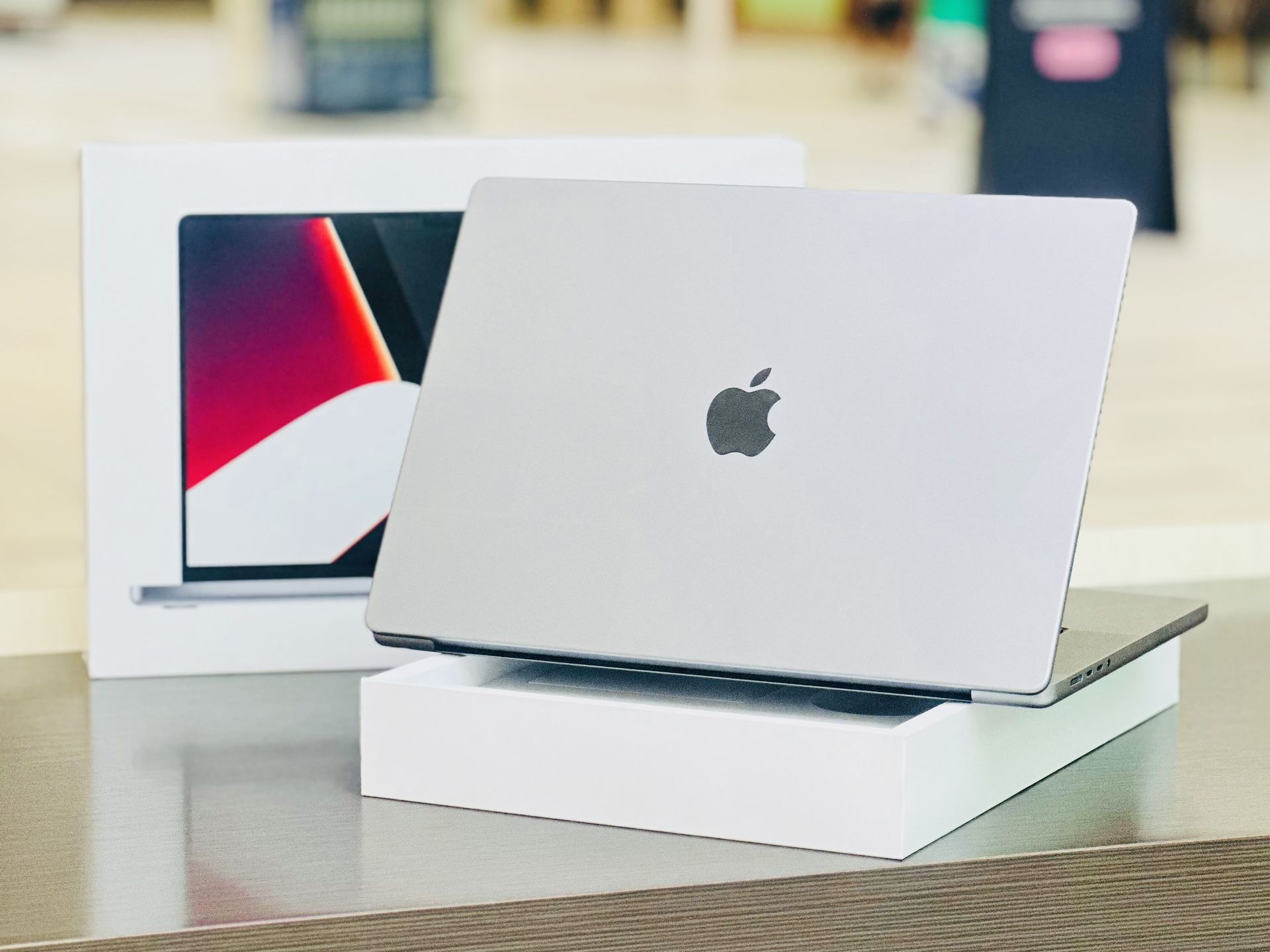 M1 Max Chip 64GB 1TB Apple MacBook Pro 16 inch